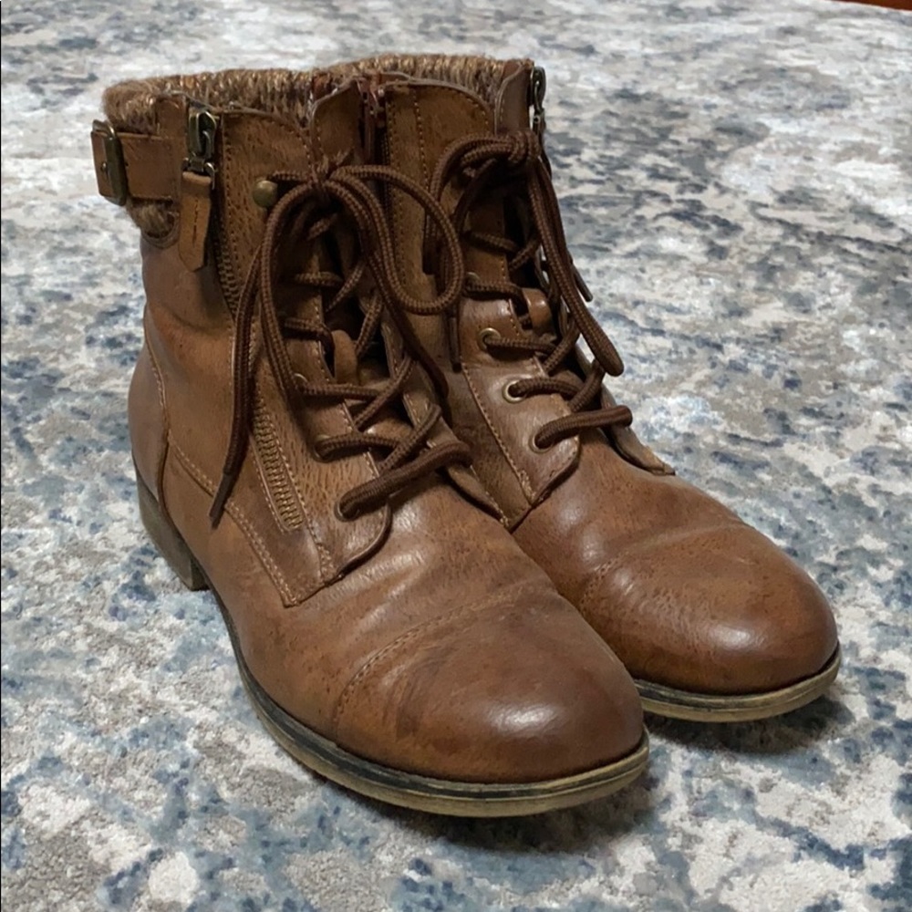 Boots !